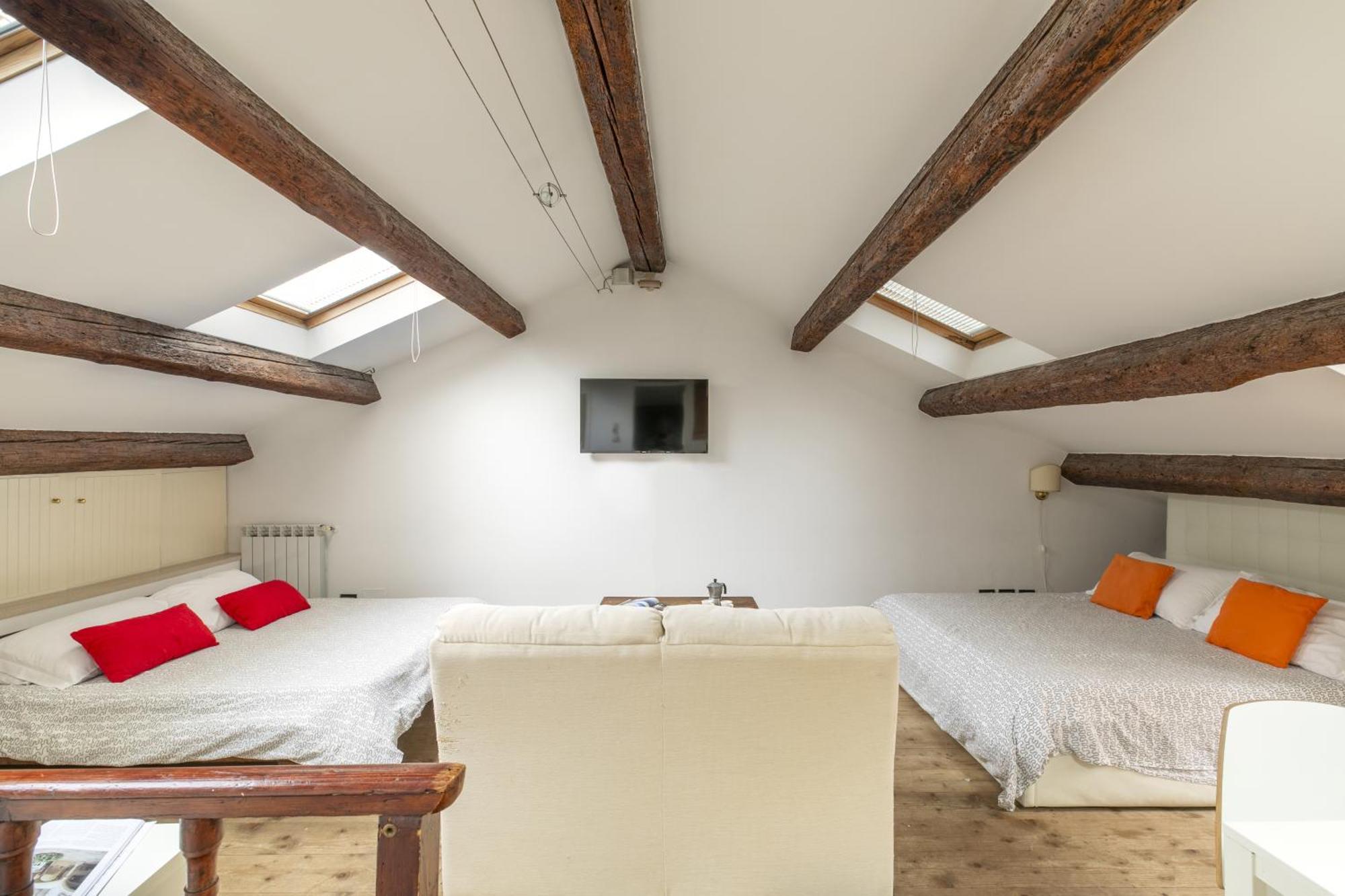 Nice Lovely Attic For 4 Person With Wifi - A/C Veneţia Exterior foto