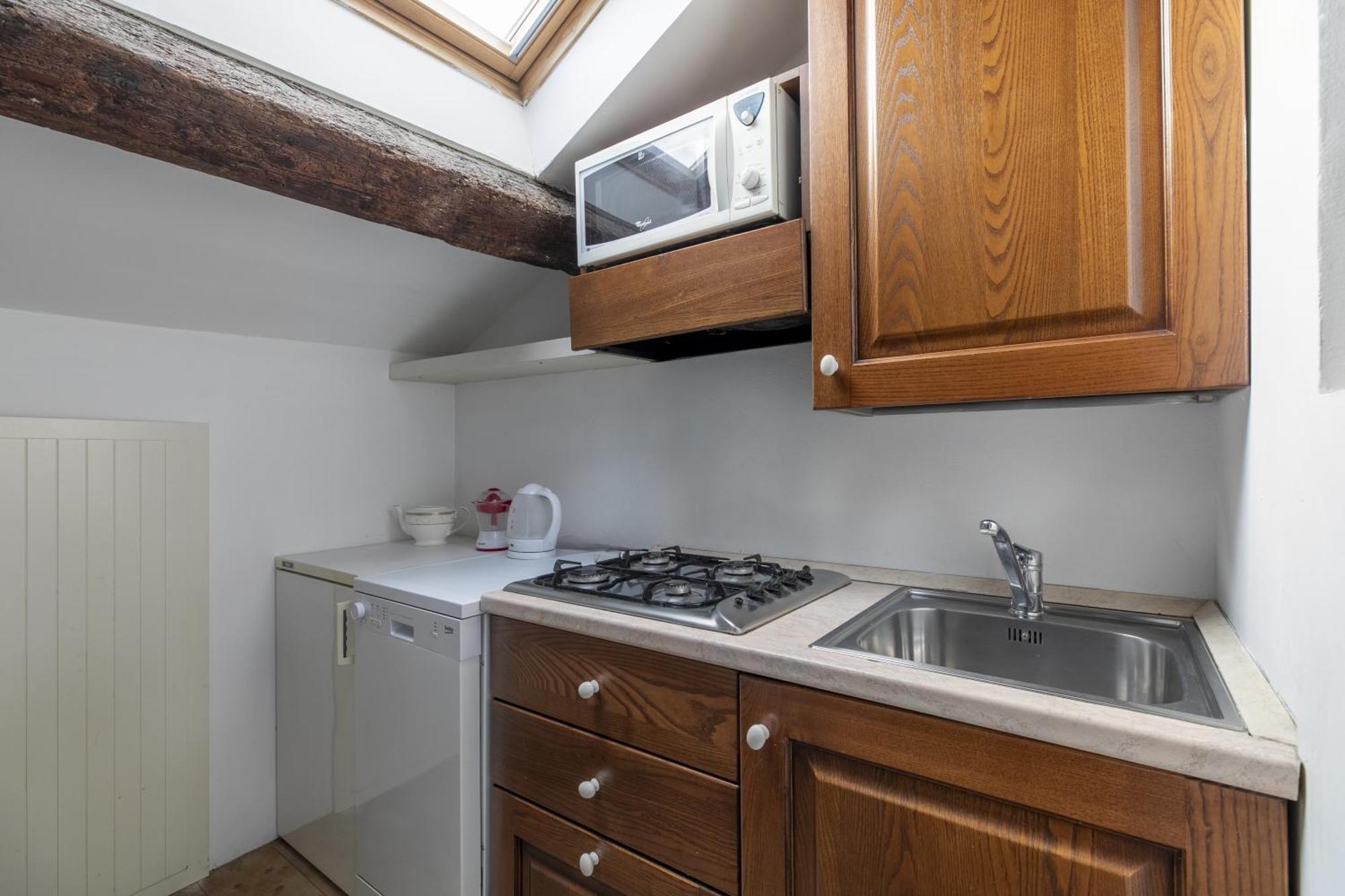 Nice Lovely Attic For 4 Person With Wifi - A/C Veneţia Exterior foto
