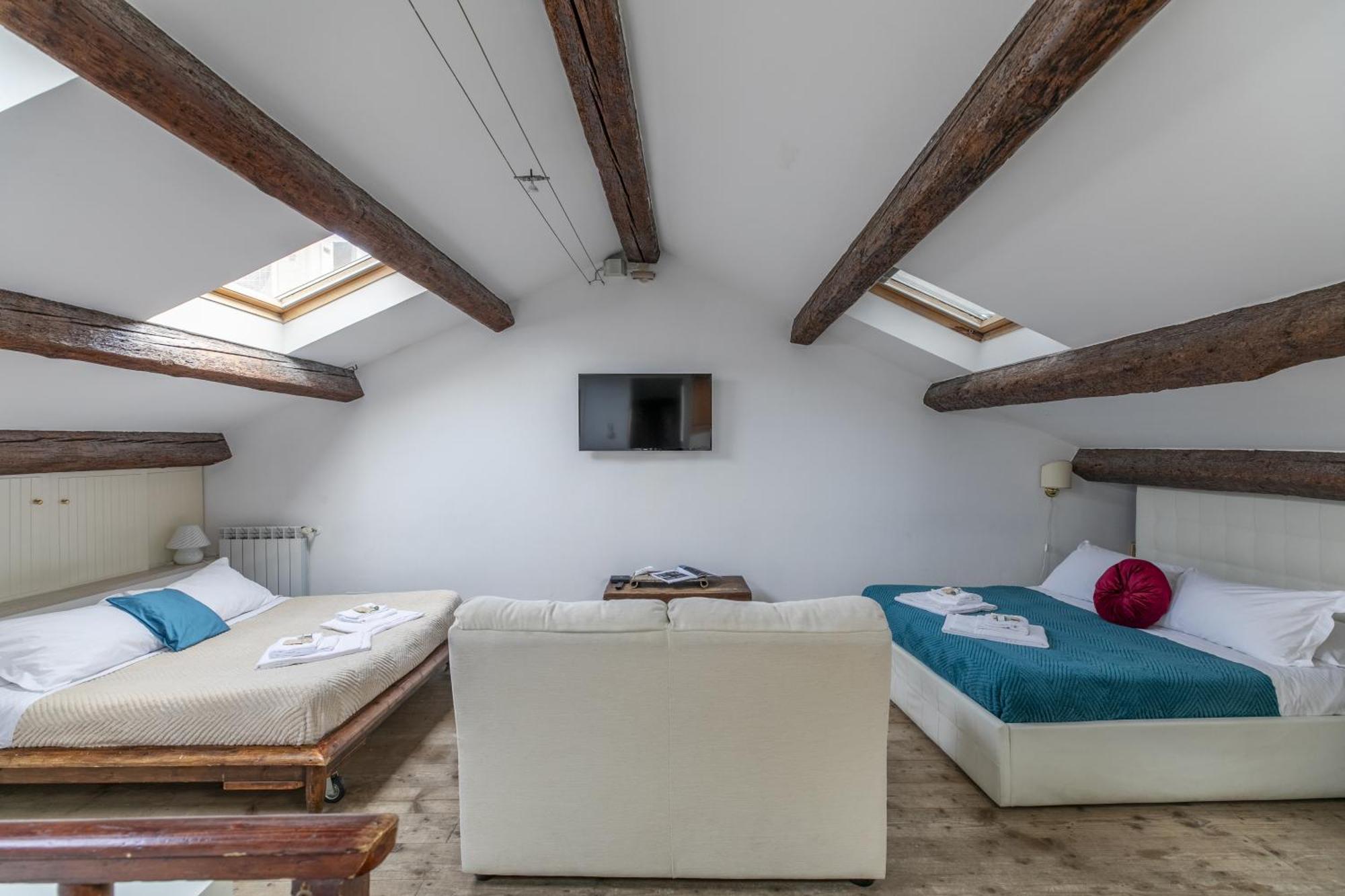 Nice Lovely Attic For 4 Person With Wifi - A/C Veneţia Exterior foto